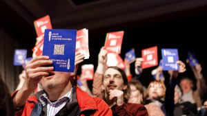 Joueurs de la Ligue Boraine d'Improvisation durant le spectacle match d'impro entre Jemappes et Mons