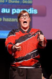 Joueurs de la Ligue Boraine d'Improvisation durant le spectacle match d'impro entre Jemappes et Mons