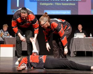 Joueurs de la Ligue Boraine d'Improvisation durant le spectacle match d'impro entre Jemappes et Mons