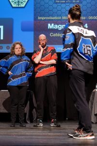 Joueurs de la Ligue Boraine d'Improvisation durant le spectacle match d'impro entre Jemappes et Mons