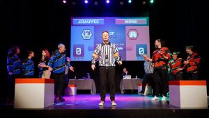 Joueurs de la Ligue Boraine d'Improvisation durant le spectacle match d'impro entre Jemappes et Mons