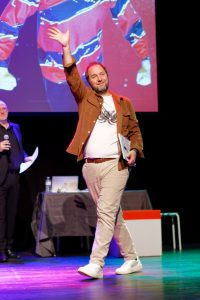 Joueurs de la Ligue Boraine d'Improvisation durant le spectacle match d'impro entre Jemappes et Mons