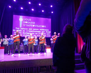 Joueurs de la Ligue Boraine d'Improvisation durant le spectacle match d'impro entre Jemappes et Mons