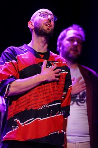 Joueurs de la Ligue Boraine d'Improvisation durant le spectacle match d'impro entre Jemappes et Mons