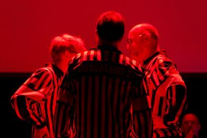 Joueurs de la Ligue Boraine d'Improvisation durant le spectacle match d'impro entre Jemappes et Mons