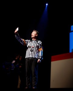 Joueurs de la Ligue Boraine d'Improvisation durant le spectacle match d'impro entre Jemappes et Mons