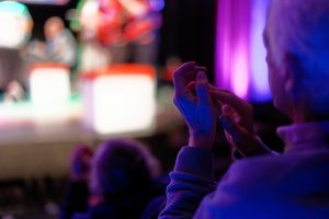 Joueurs de la Ligue Boraine d'Improvisation durant le spectacle match d'impro entre Jemappes et Mons