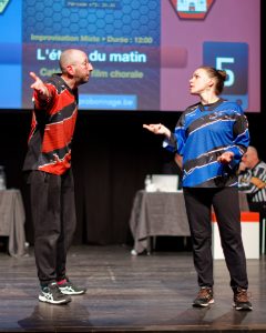 Joueurs de la Ligue Boraine d'Improvisation durant le spectacle match d'impro entre Jemappes et Mons