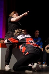 Joueurs de la Ligue Boraine d'Improvisation durant le spectacle match d'impro entre Jemappes et Mons