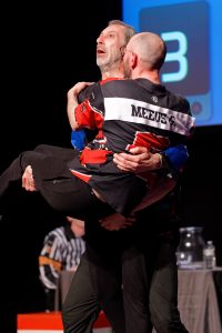 Joueurs de la Ligue Boraine d'Improvisation durant le spectacle match d'impro entre Jemappes et Mons