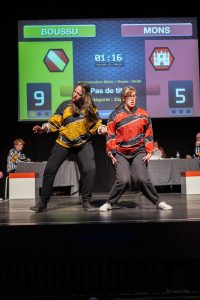 Jouteurs de la Ligue Boraine d'Improvisation durant le match d'impro des demi finales 2025 2026