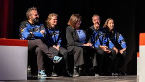Jouteurs de la Ligue Boraine d'Improvisation durant le match d'impro des demi finales 2025 2026