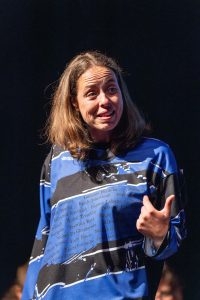 Jouteurs de la Ligue Boraine d'Improvisation durant le match d'impro des demi finales 2025 2026