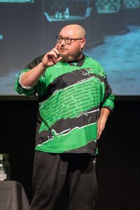 Jouteurs de la Ligue Boraine d'Improvisation durant le match d'impro des demi finales 2025 2026