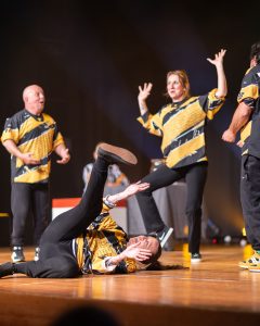 Improvisateurs de la ligue boraine d'improvisation lors de la finale 2025 2026 Mons Boussu Jemappes Quaregnon Impro