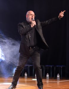 Improvisateurs de la ligue boraine d'improvisation lors de la finale 2025 2026 Mons Boussu Jemappes Quaregnon Impro