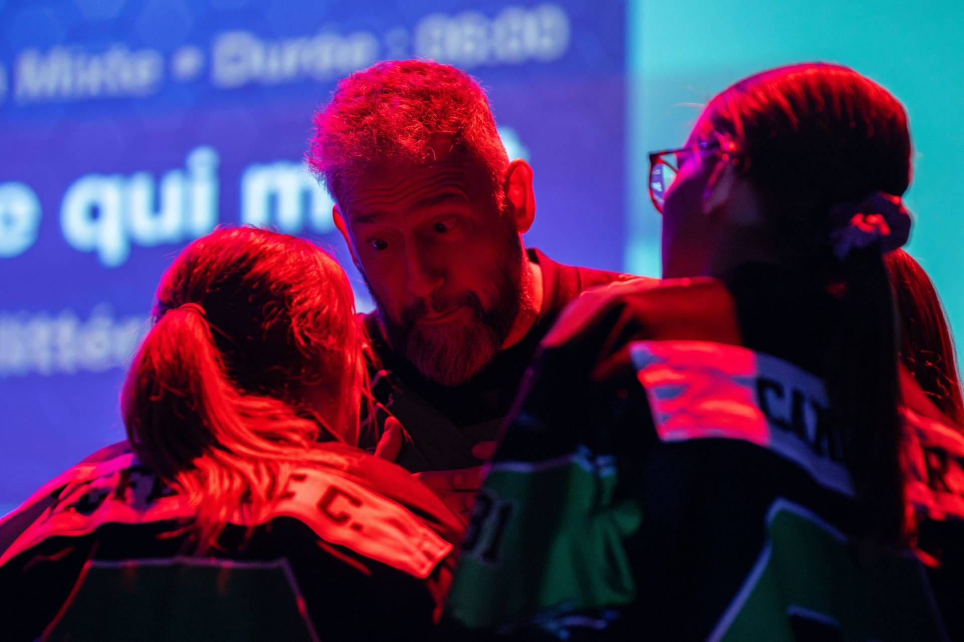 Jouteurs de la Ligue Boraine d'Improvisation durant le match d'impro des demi finales 2025 2026