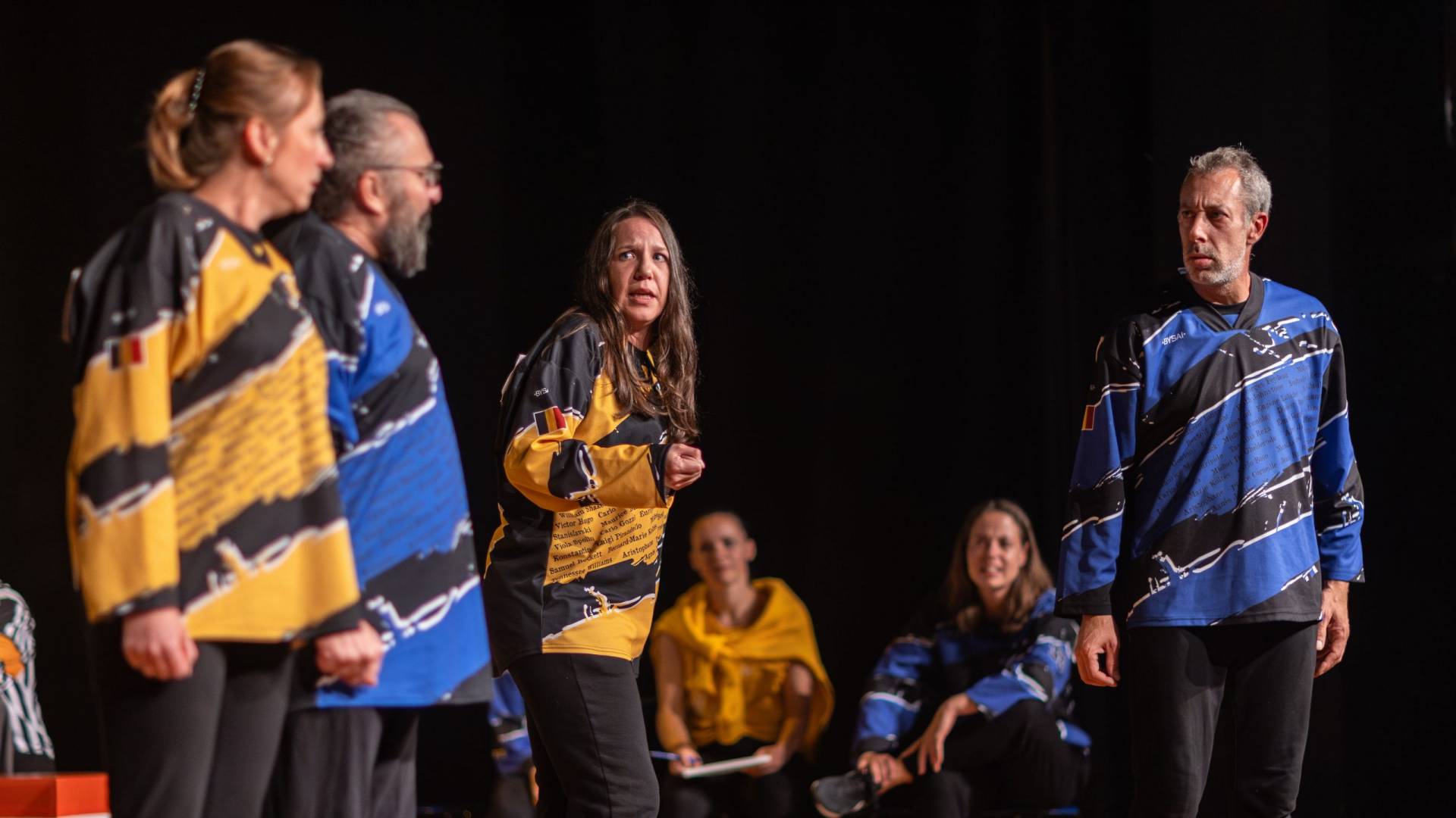Improvisateurs de la ligue boraine d'improvisation lors de la finale 2025 2026 Mons Boussu Jemappes Quaregnon Impro