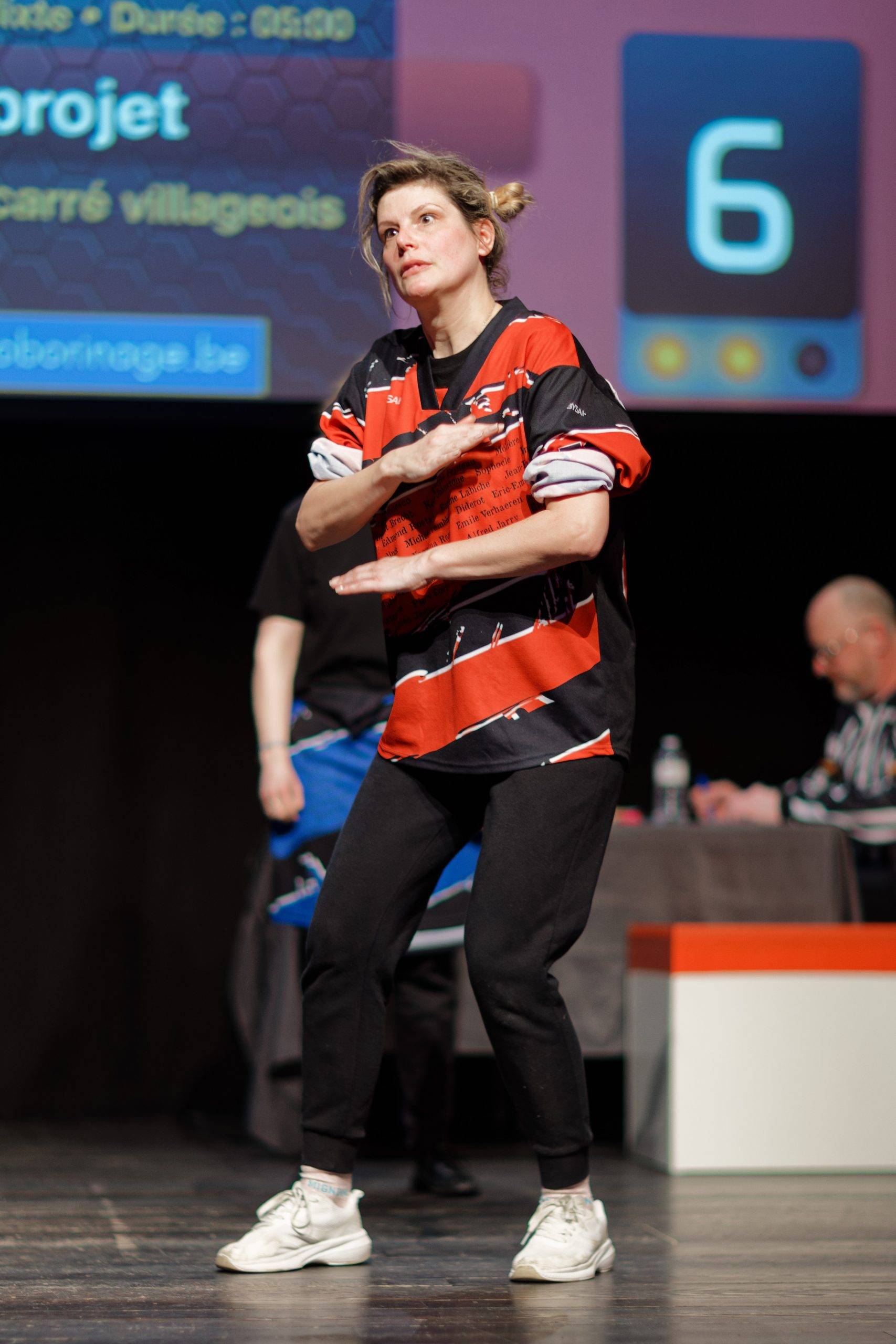 Joueurs de la Ligue Boraine d'Improvisation durant le spectacle match d'impro entre Jemappes et Mons