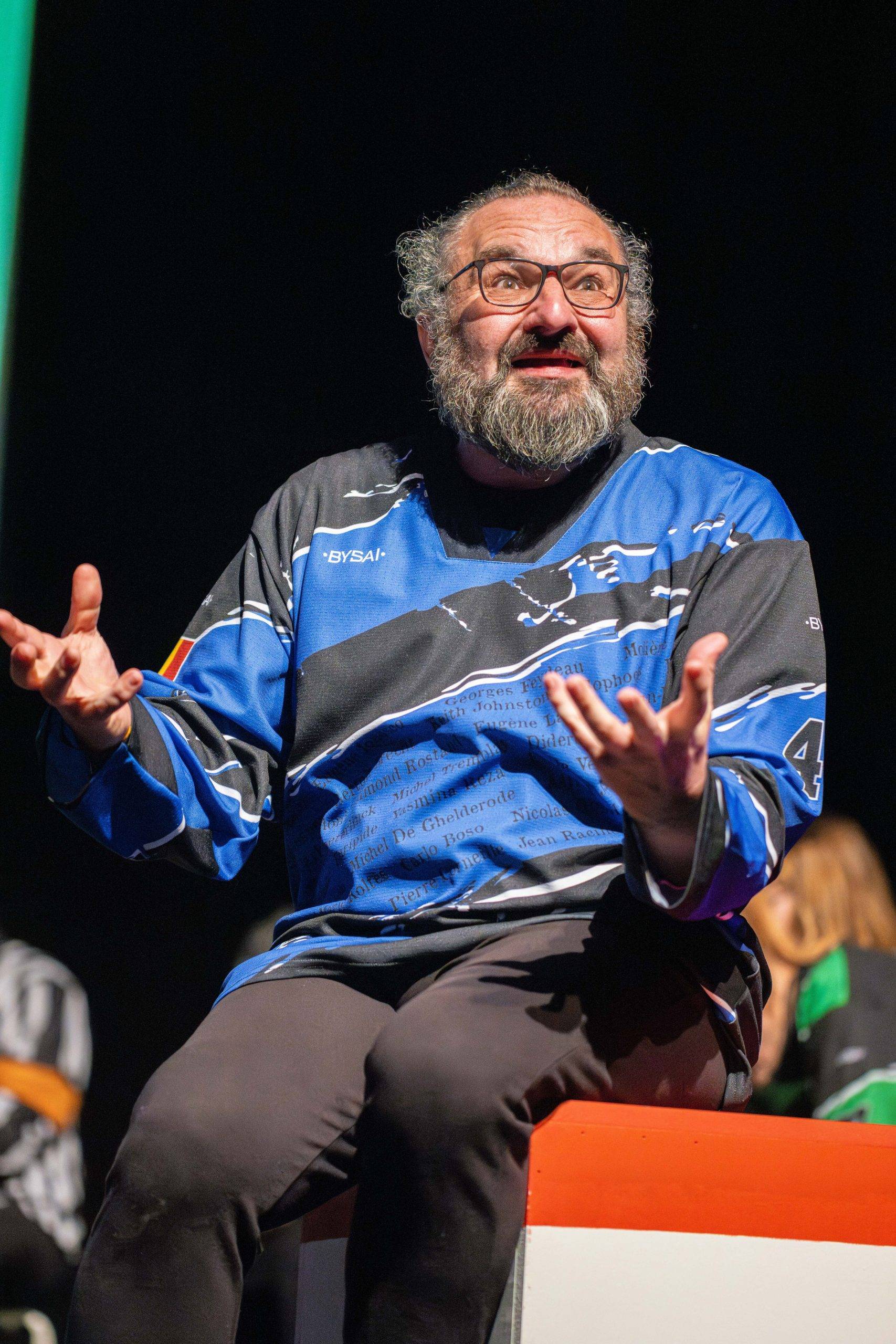 Jouteurs de la Ligue Boraine d'Improvisation durant le match d'impro des demi finales 2025 2026