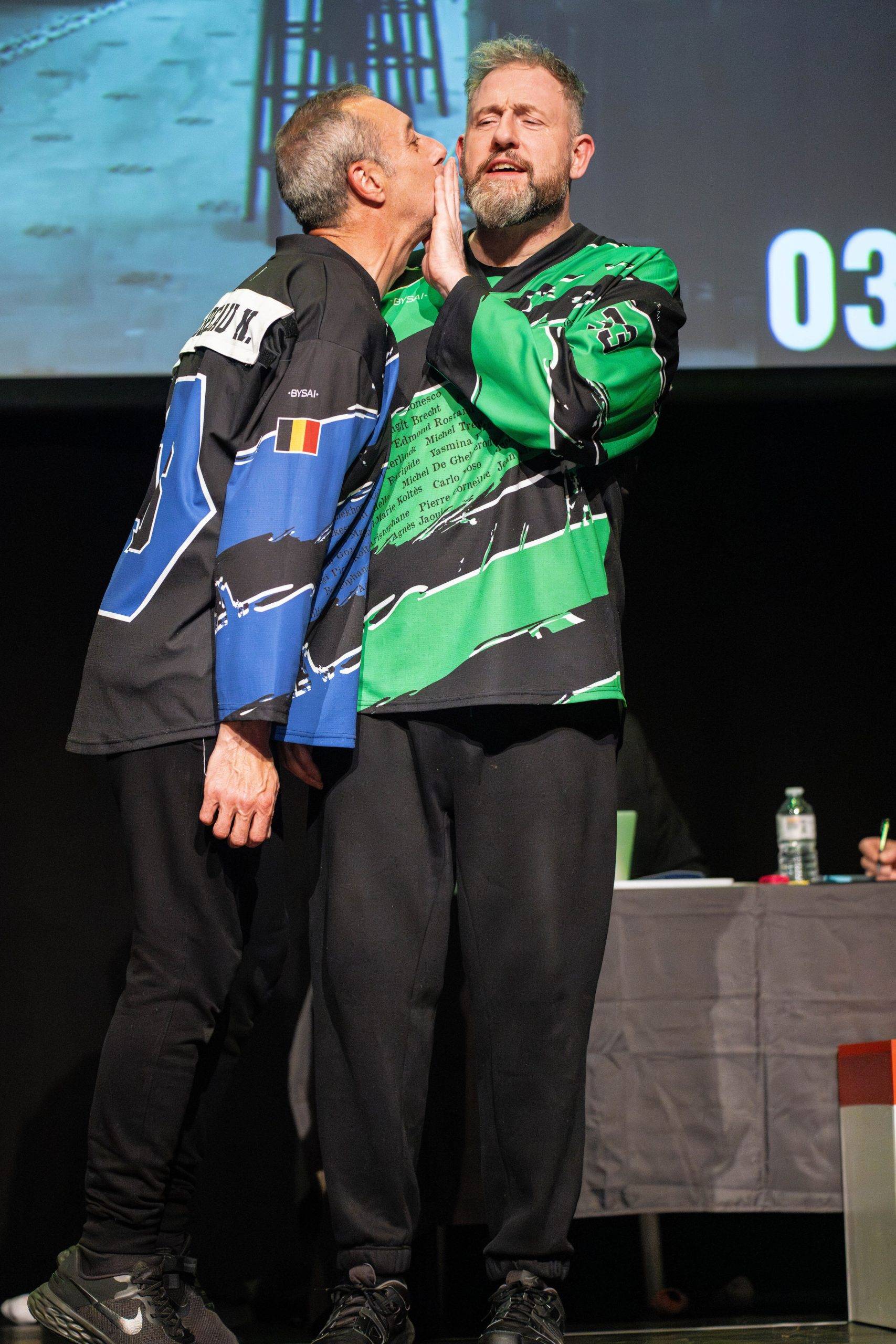 Jouteurs de la Ligue Boraine d'Improvisation durant le match d'impro des demi finales 2025 2026