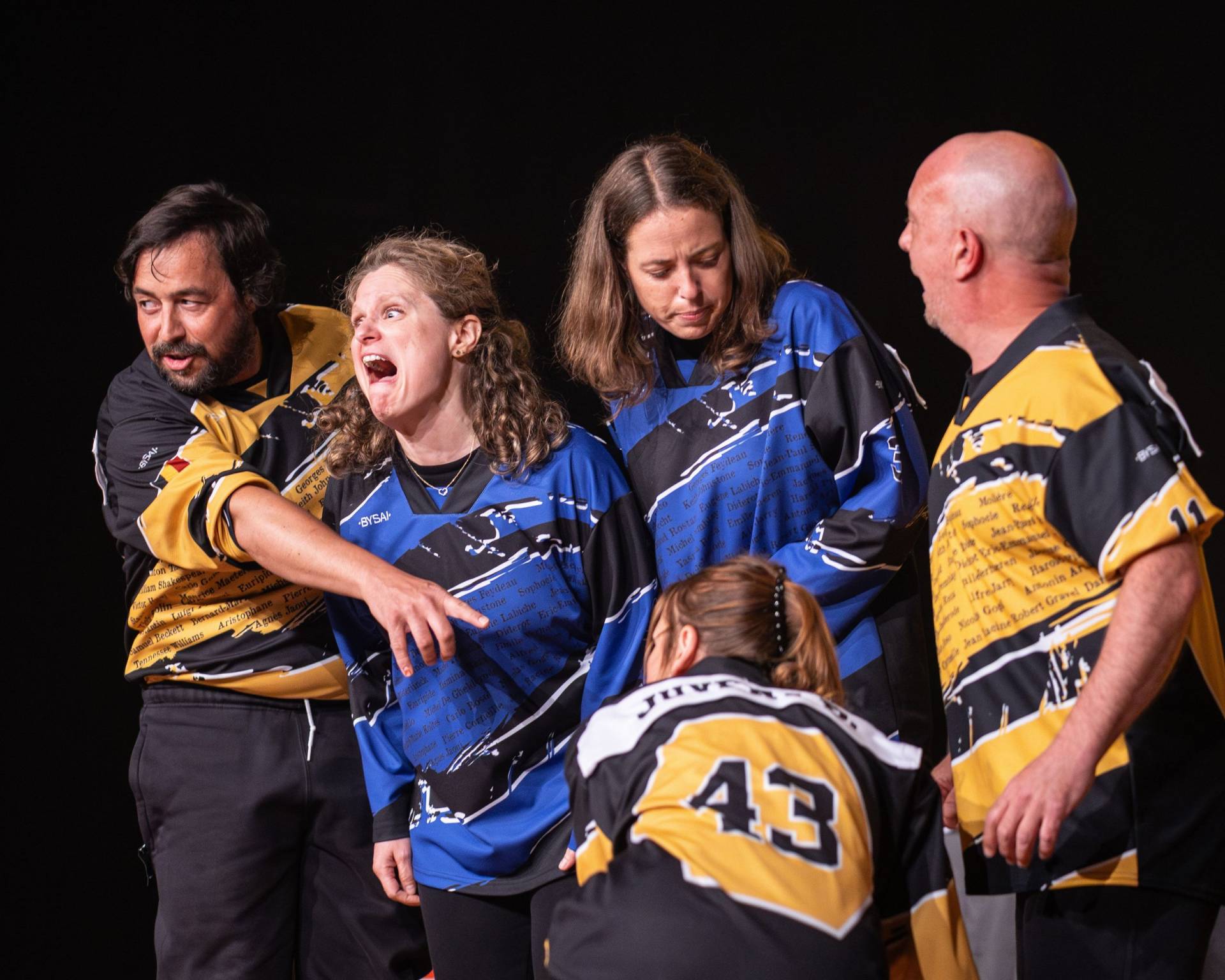 Improvisateurs de la ligue boraine d'improvisation lors de la finale 2025 2026 Mons Boussu Jemappes Quaregnon Impro