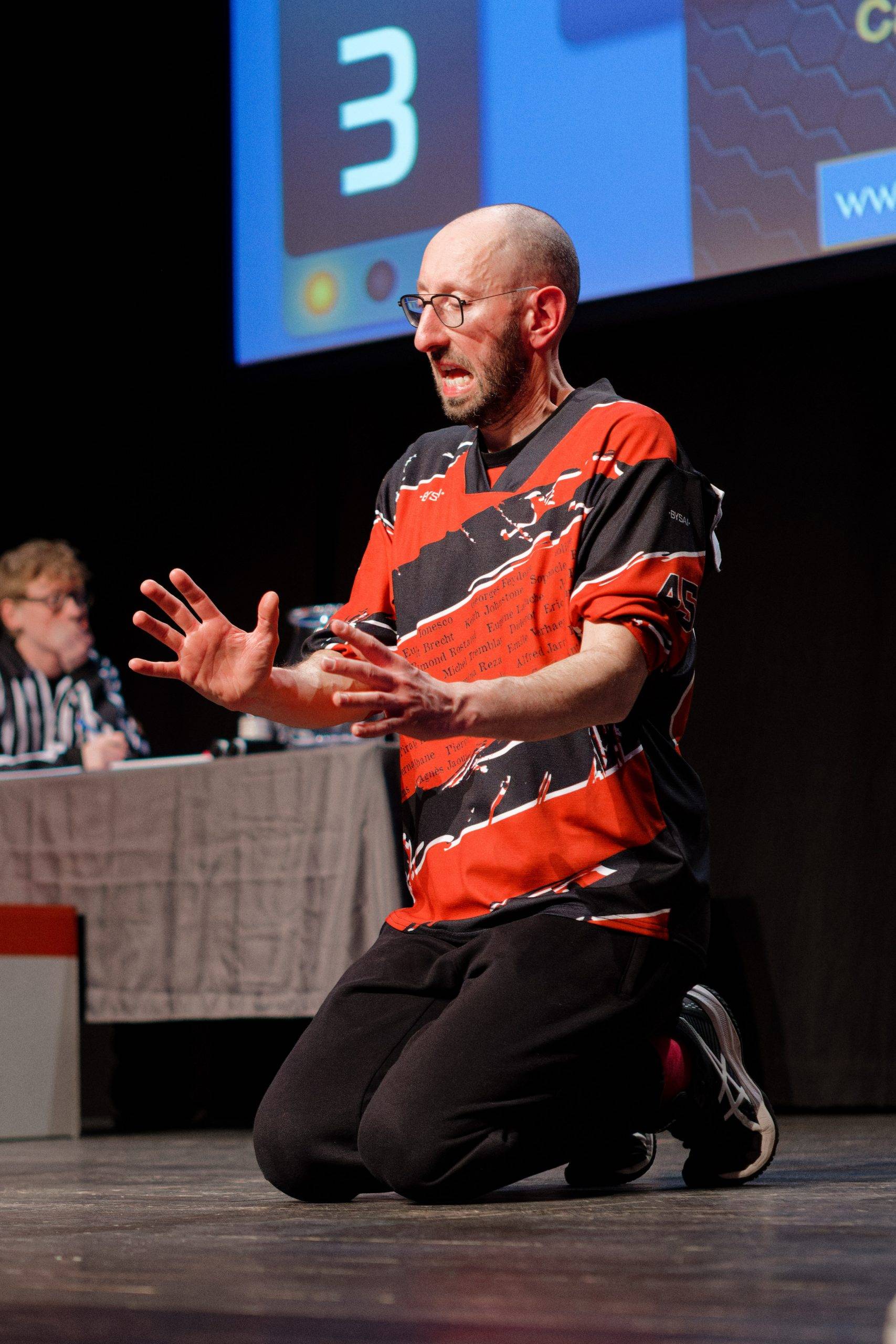 Joueurs de la Ligue Boraine d'Improvisation durant le spectacle match d'impro entre Jemappes et Mons