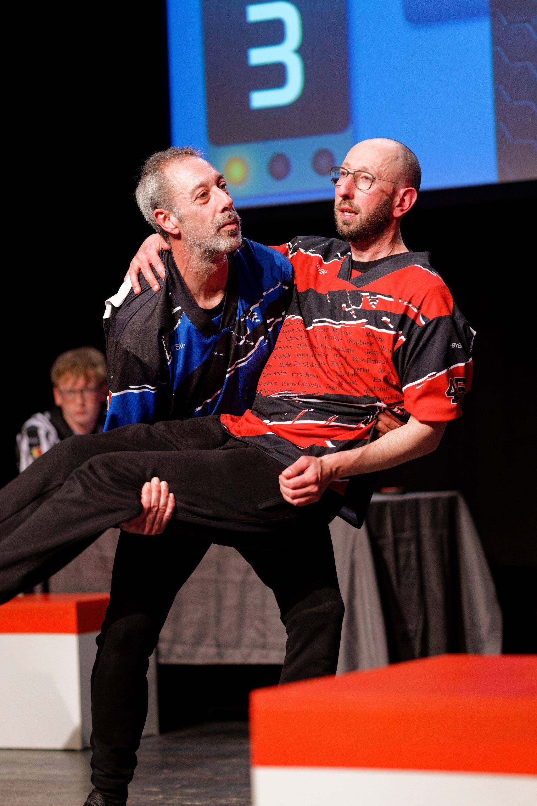Joueurs de la Ligue Boraine d'Improvisation durant le spectacle match d'impro entre Jemappes et Mons